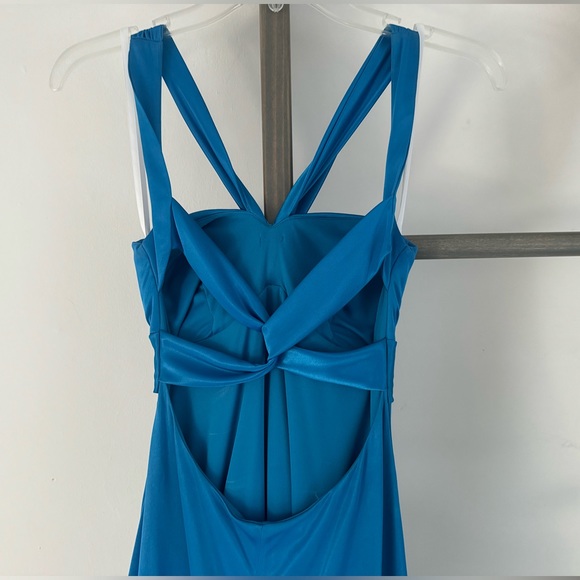 Prom/Bridesmaid Dress - Picture 8 of 10